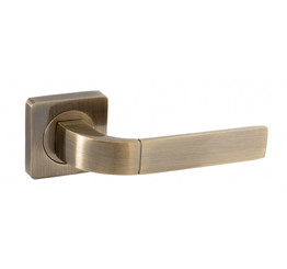 Ручка дверная FERRE R06.170 AB